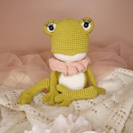 Kit Crochet Pénélope, la grenouille – Coffret Complet, Patron PDF